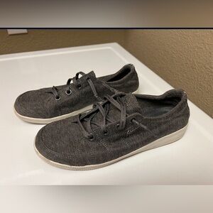 Skechers Charcoal Madison Ave Knit Low-Top Sneakers